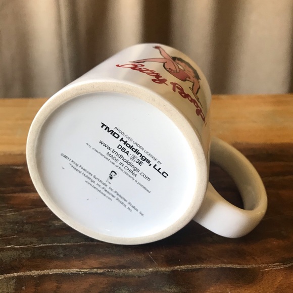 Betty Boop Coffee Mug - Picture 4 of 8